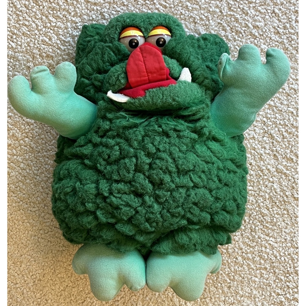 Vintage Yangjee Furbles Green Monster 1987 Hand Puppet Plush Glow in Dark Eyes